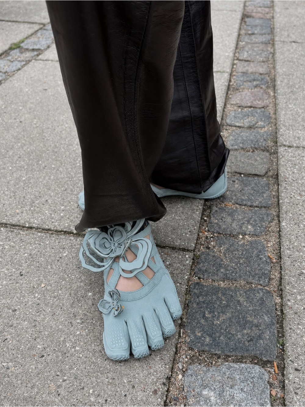 NWT Vibram FiveFingers Alitza Loop Shoes EU 38 US 7-7.5